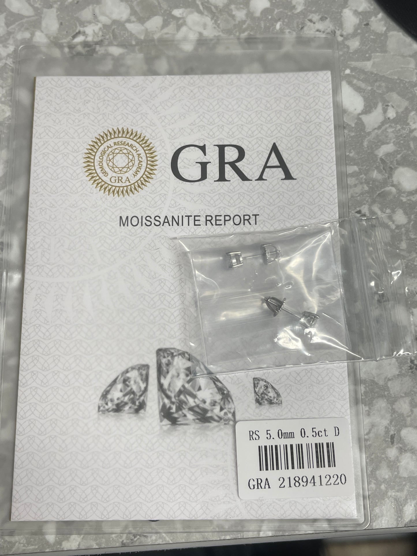 5mm Moissanite 0.5ct | Silver .925 rhodium plating | Screw-back Stud Earrings