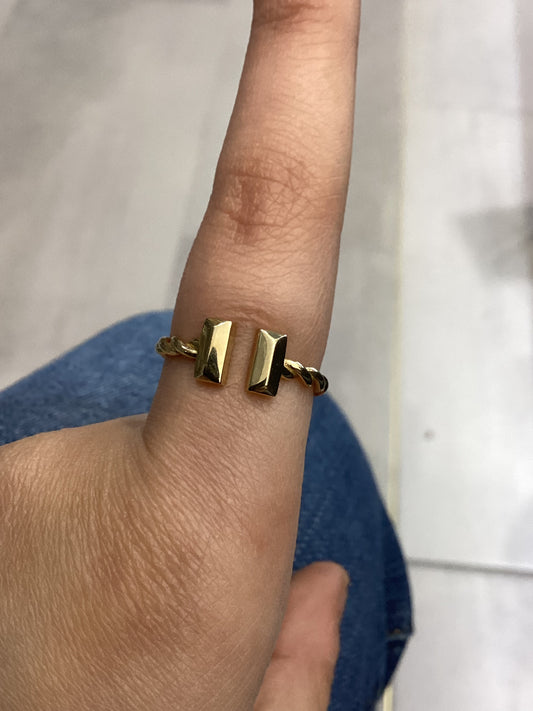 10K Y Gold Women Ring 1.58g