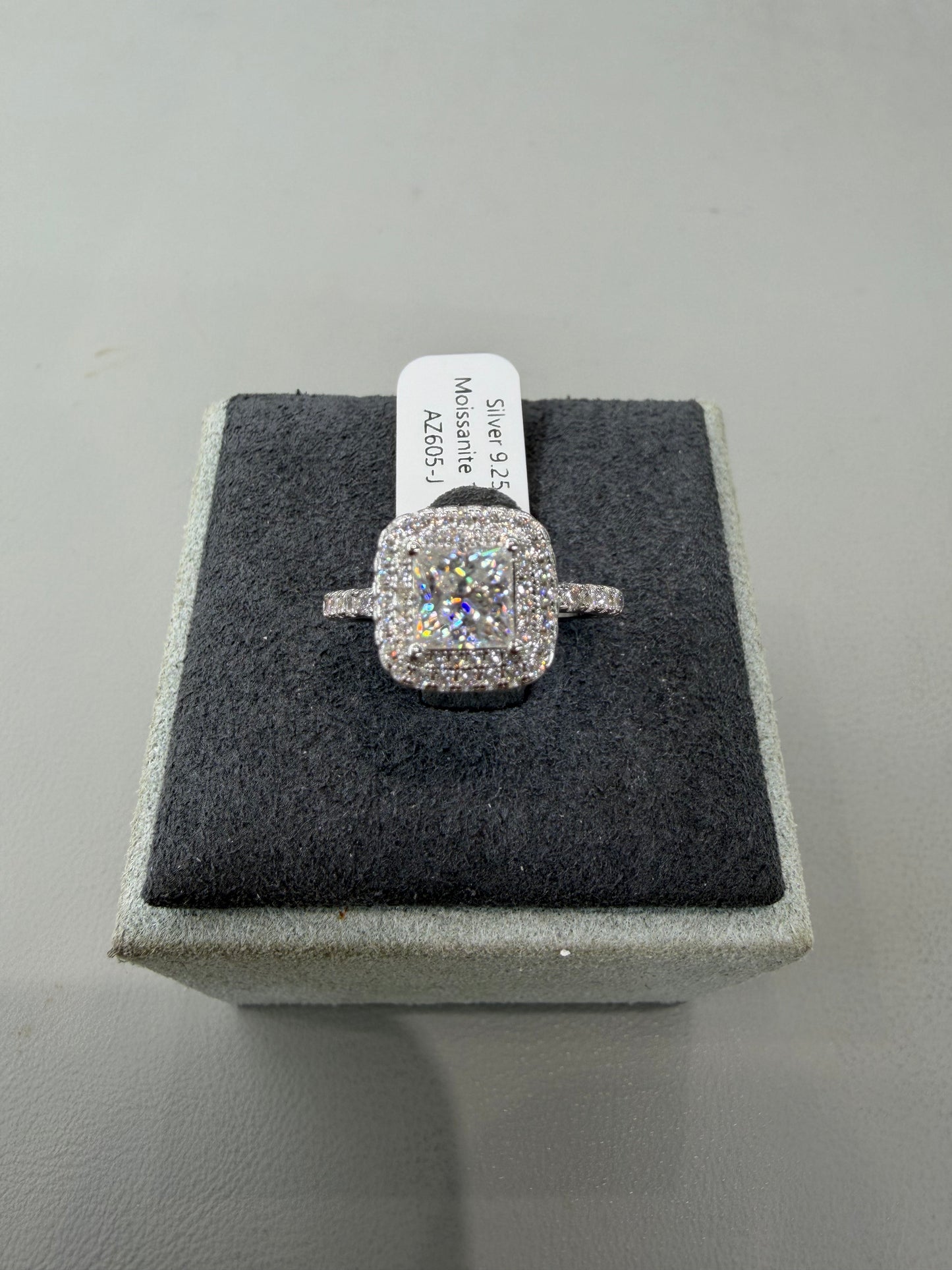 Silver ring with 1ct princess moissanite AZ605-J