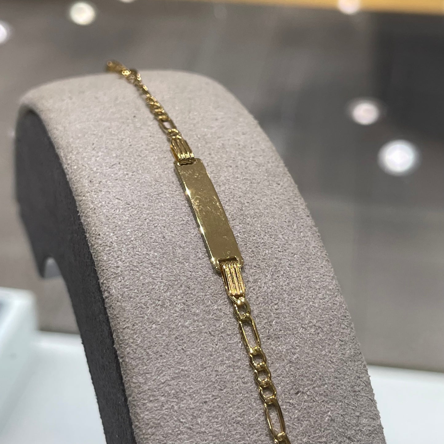 Pulsera de bebé de oro amarillo de 10 quilates - 1,50 g - Grabado y ajuste de talla gratuitos