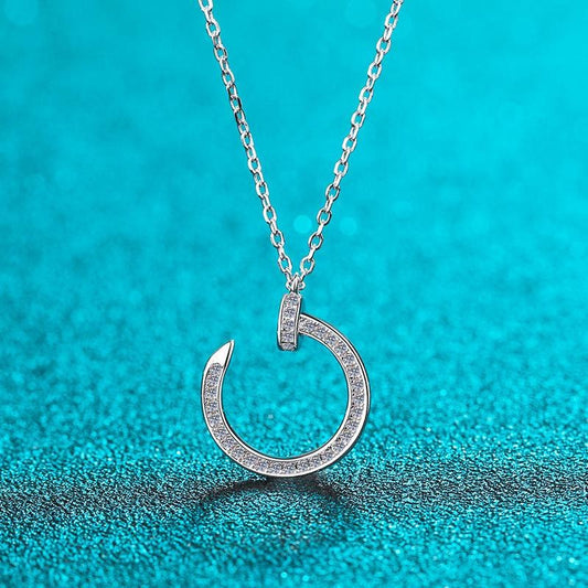 Moissanite Circle Pendant Necklace - 925 Sterling Silver (MJE1132)