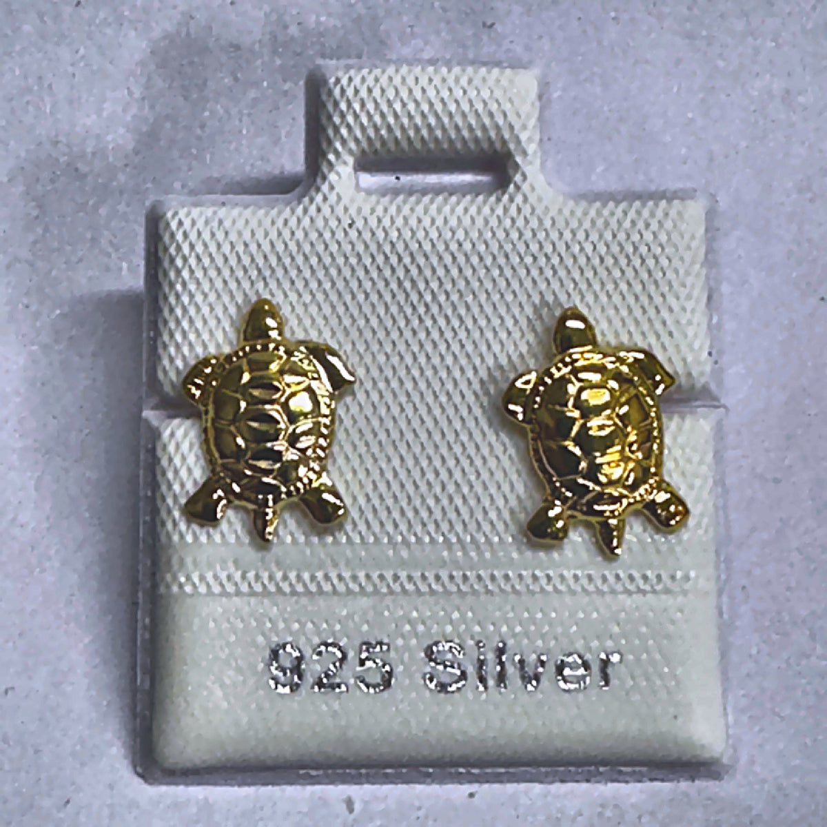 PL207 925 silver stud earrings, gold plated finish