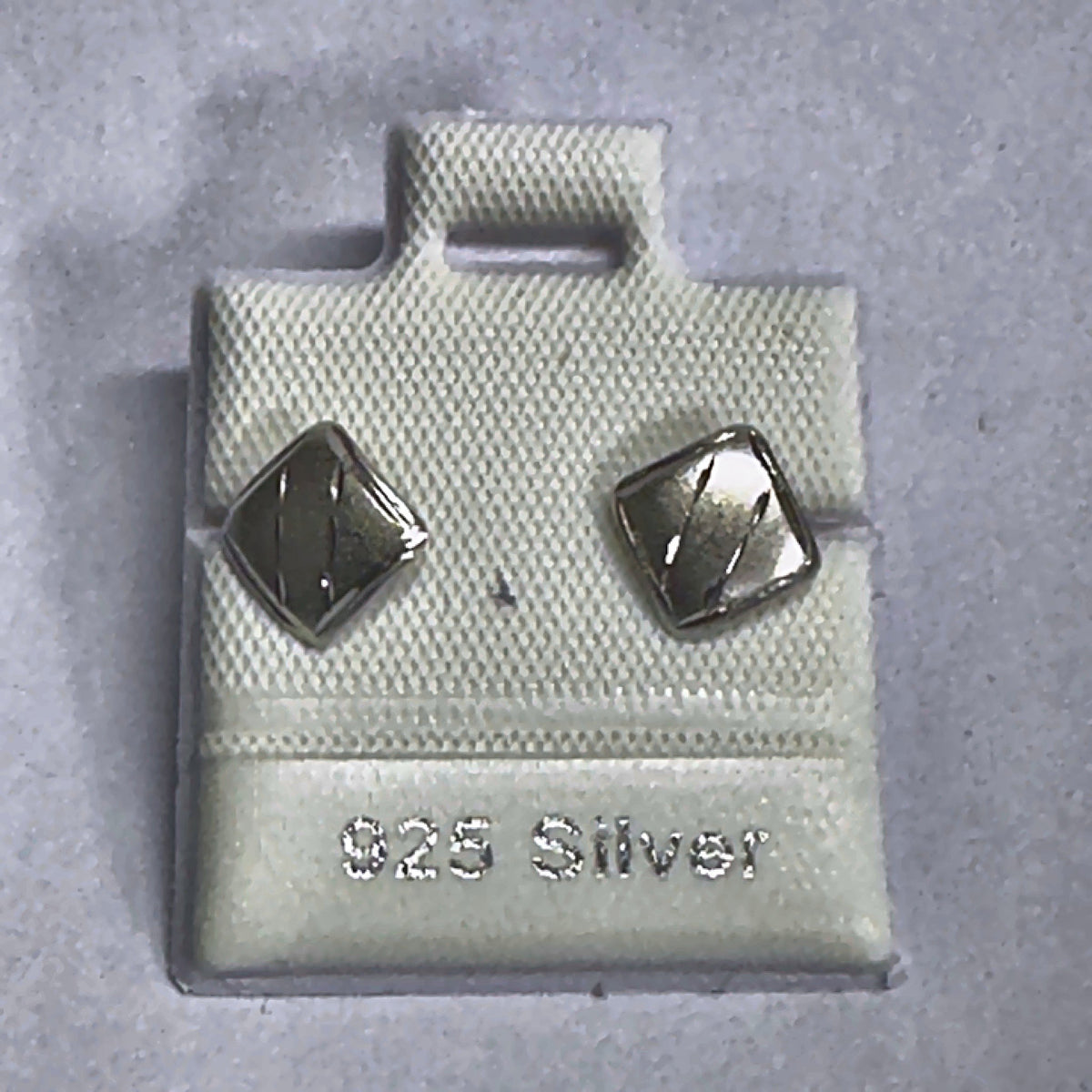 PL211 925 silver stud earrings, rhodium finish