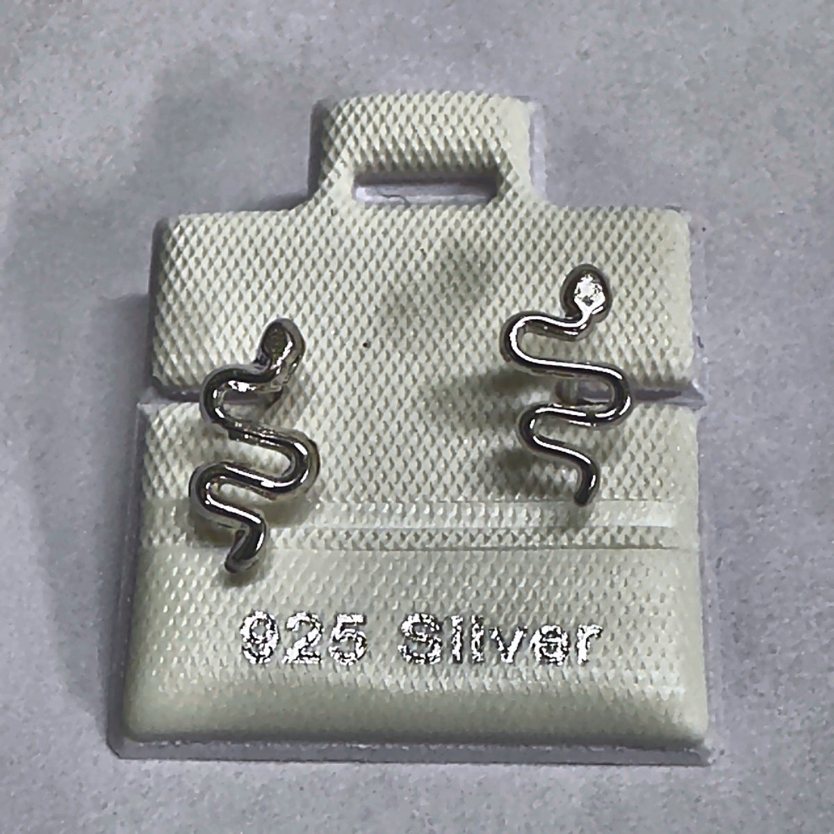 PL627 925 silver stud earrings, rhodium finish