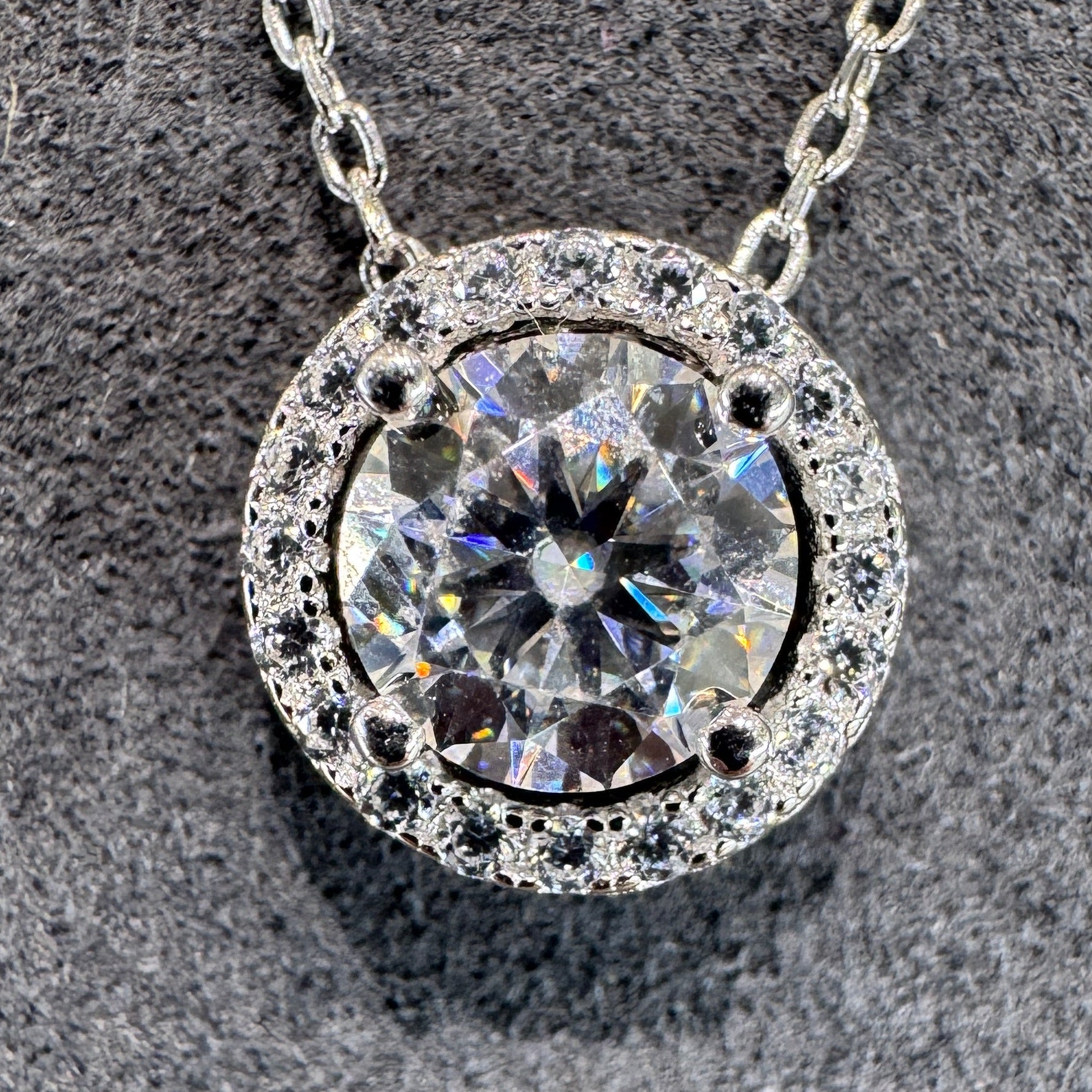 Sterling silver necklace with circular pendant and 1ct moissanite Model MJE1098 elegant sparkle
