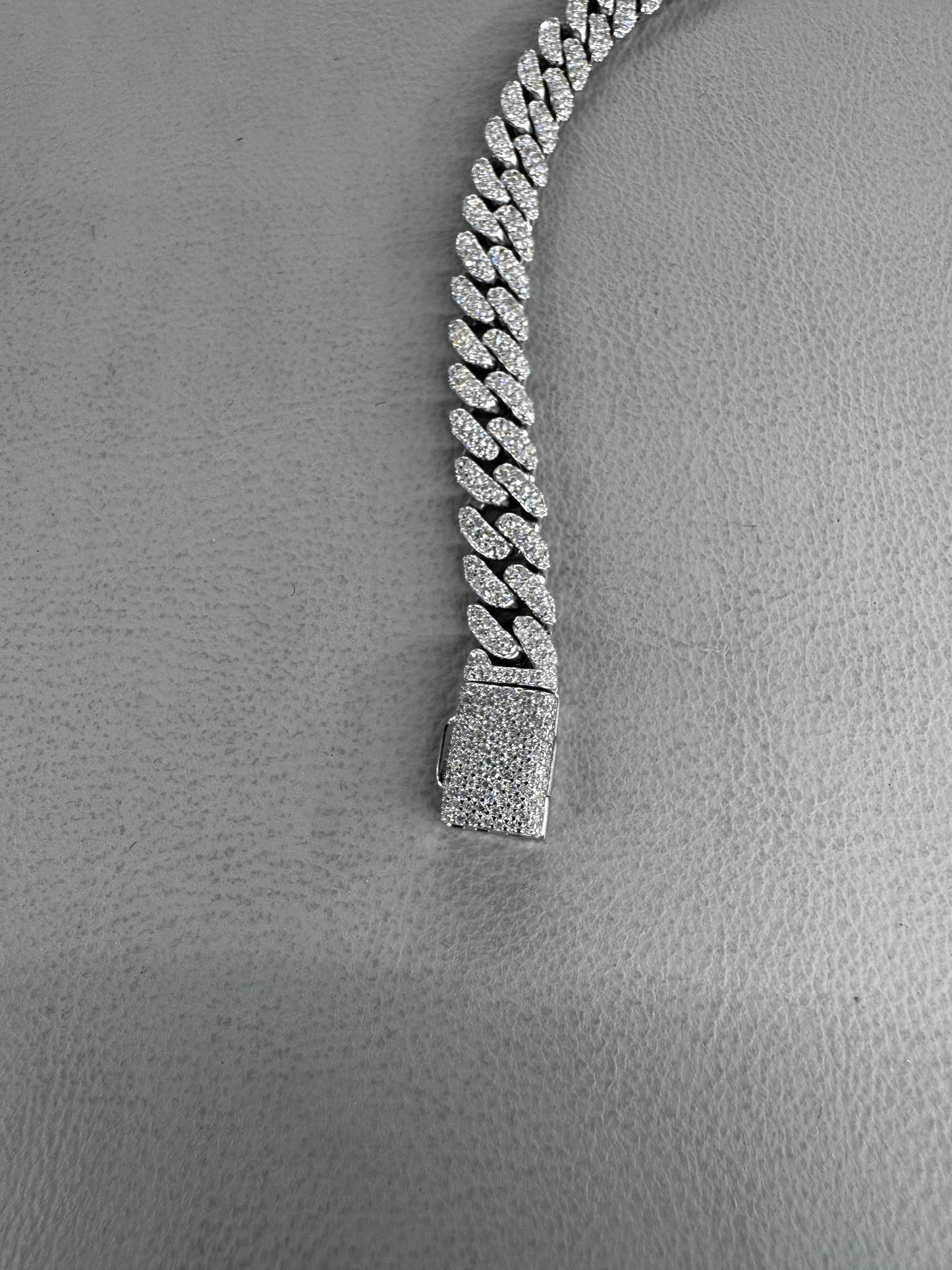 8 mm 8 inch silver bracelet with moissanite MJCN655